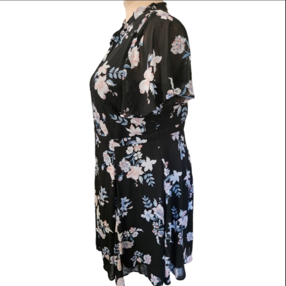 TORRID Multi-Color Floral Print Chiffon Skater Dress - Size 16 - Picture 7 of 12